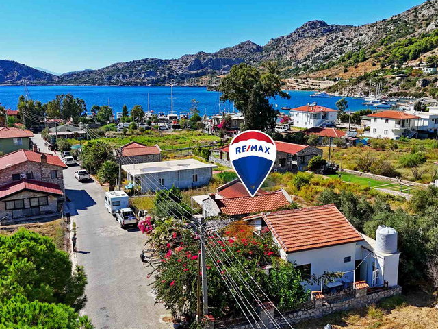 MARMARIS SÖĞÜTTE DENIZE 100MT SATILIK 2+1 MÜSTAKIL EV