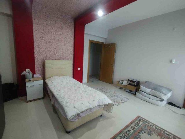 SÜRSÜRÜ MAHALLESİ'NDE SİTE İÇİNDE FULL YAPILI 4+1 KİRALIK DAİRE
