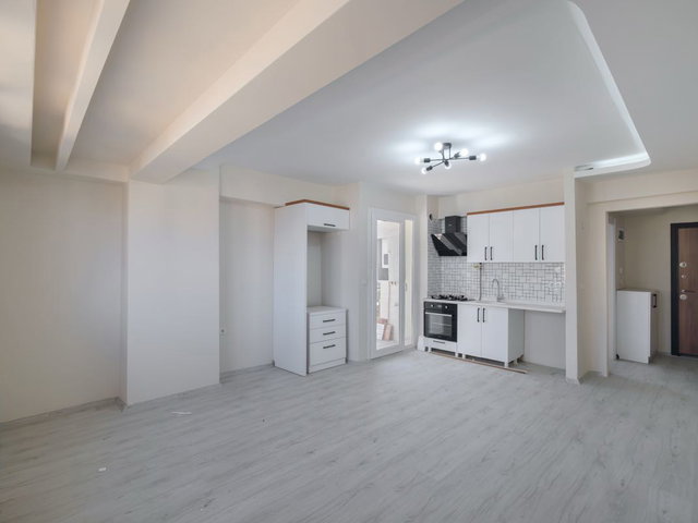 ÇİĞLİ ESENTEPE MAHALLESİNDE SIFIR TADİLATLI KİRALIK 1+1 DAİRE