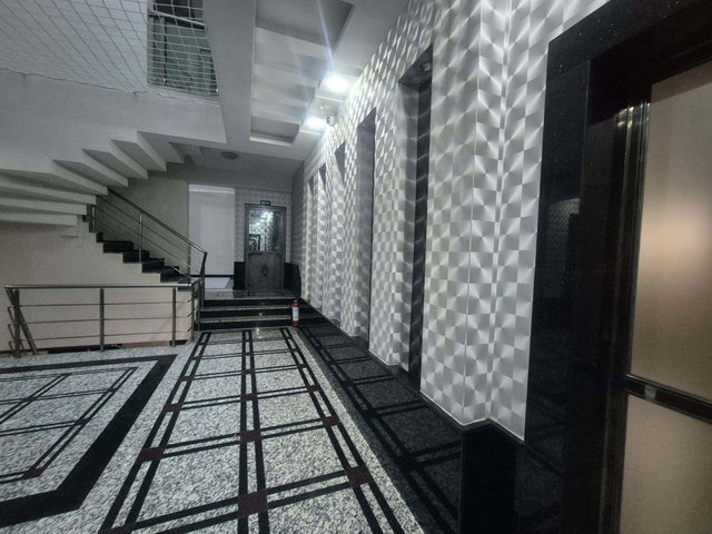 KARABAĞLAR'DA SİTE İÇİNDE LÜKS 176M2 , 3+1 SATILIK DAİRE