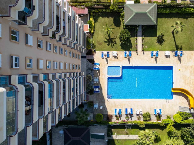 MAHMUTLAR KURT SAFIR SARAYI EURO RESIDENCE 4 SITESI 2+1 ODALI EŞYALI