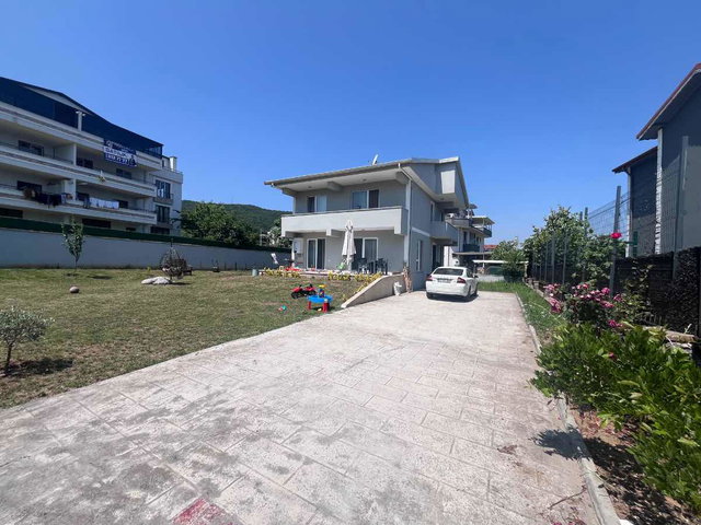 KOCAELİ BAŞİSKELE YENİKÖYDE SATILIK 4+1 VİLLA