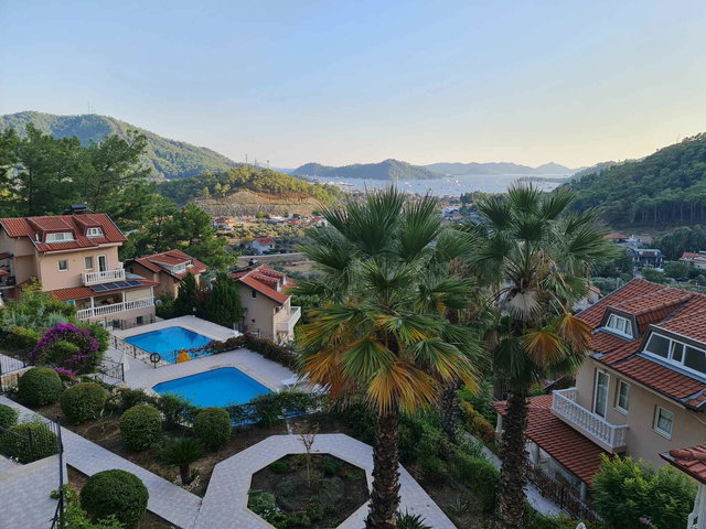 MUHTEŞEM DENIZ, GÖCEK VE MARINA MANZARALI DUBLEKS VILLA %