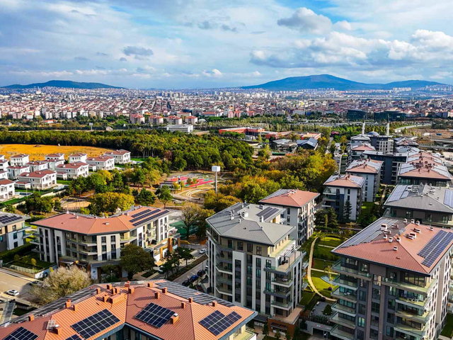 REMAX OYA DOĞAN EMLAK KONUT ÇINARKÖY 2+1 BAHÇE KATI