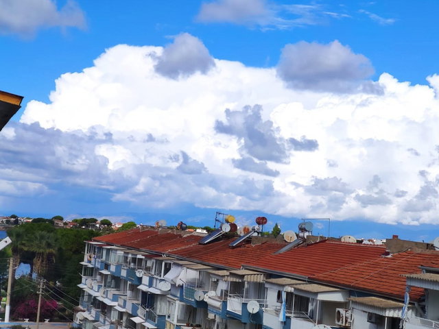 MAVİŞEHİR'DE EŞYALI KİRALIK 2+1 DAİRE