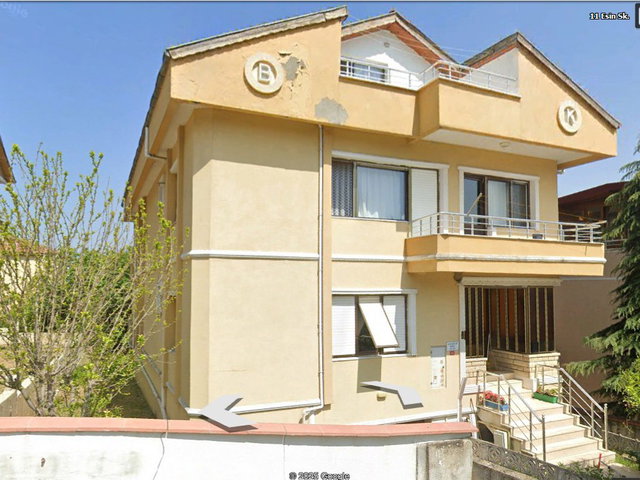 RE/MAX ŞEHİR'DEN YALOVA MERKEZ'DE SATILIK VİLLA