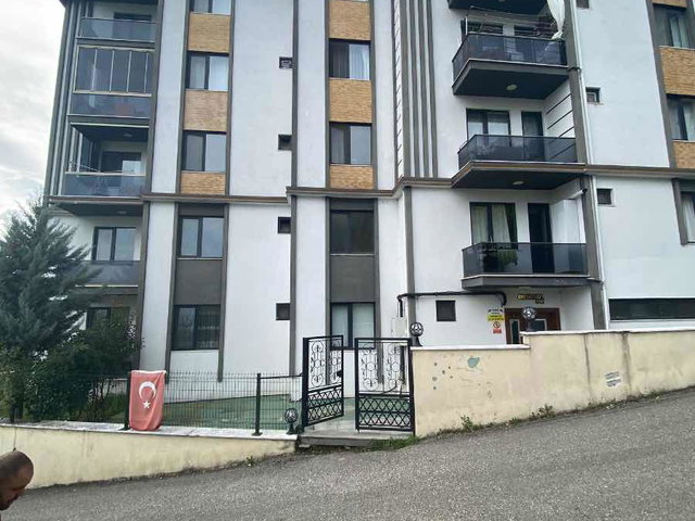 REMAX DİADAN DÜZCE ÜNİVERSİTE BÖLGESİNDE SATILIK 1+1 DAİRE