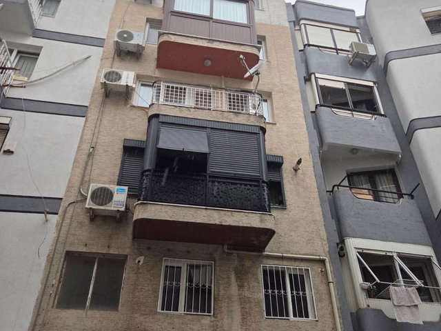 KARŞIYAKA DONANMACI MAHALLESİ 3+1 SATILIK DAİRE