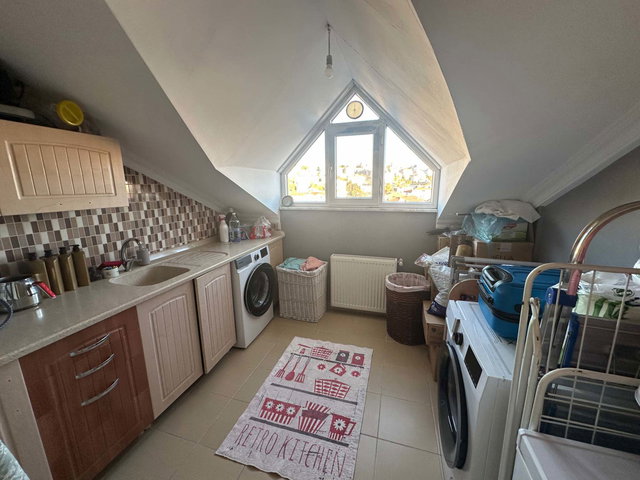 GÜLPINAR MERKEZ DENIZ MANZARLI 5+2 DUBLEKS SATILIK DAIRE