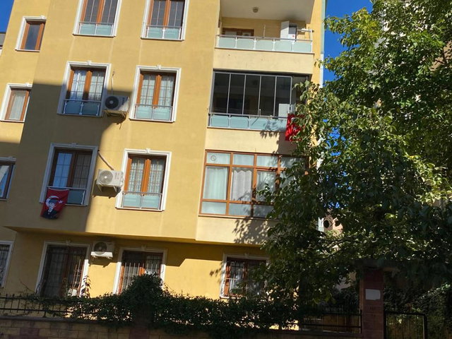 1280406893 DOĞAL IŞIKLA DOLUP TAŞAN , FERAH VE GENİŞ KARTAL DAİRES