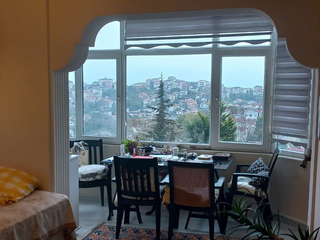 ÇUBUKLU EVLERI MESA ÇUBUKLU 28E KOMŞU ÖNÜ KAPANMAZ MANZARALI 3+1 DAIRE