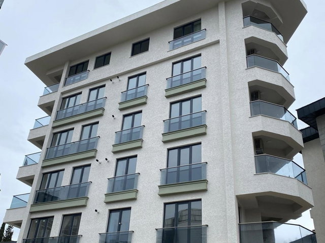 ÜSKÜDAR BAHÇELİEVLER ’DE FULL EŞYALI 1+1 KİRALIK BAHÇE KATI