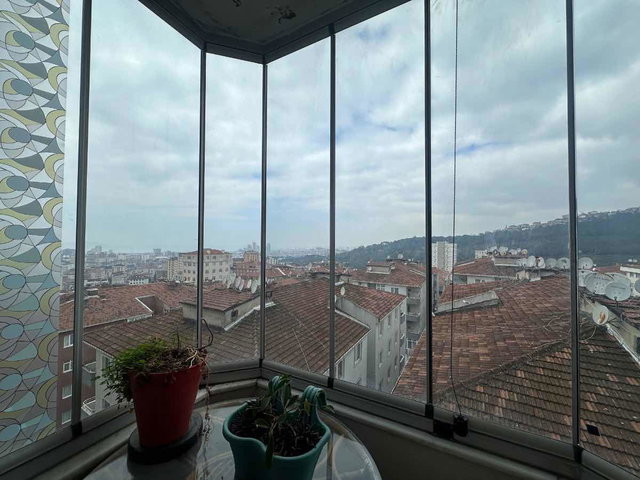 MALTEPE ZÜMRÜTEVLER PALMIYE SITESI'NDE SATILIK 3+1 DAIRE