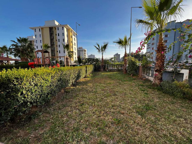 ANTALYA GÖKSU'DA K.OTOPARKLI,HAVUZLU,SATILIK GENİŞ 2+1 DAİRE