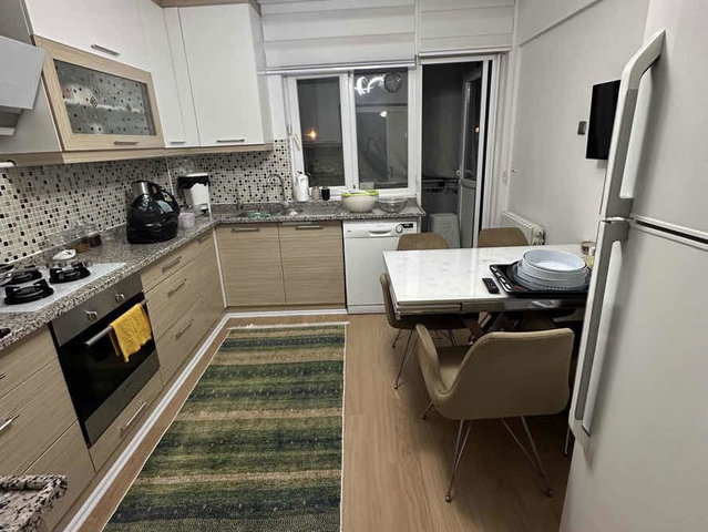 MÜKEMMEL KONUM MALİYECİLER SİTESİNDE DAİRE