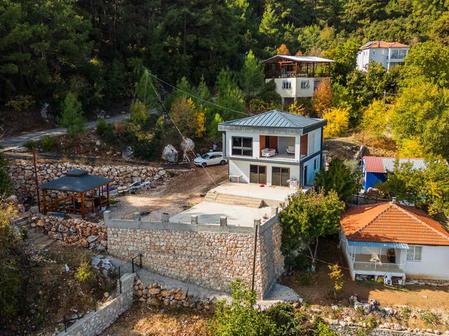 KONYAALTI ÇAĞLARCA SATILIK VİLLA