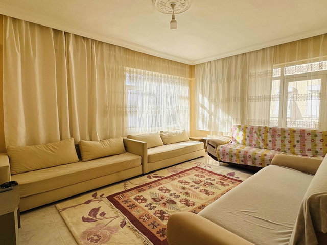 MANAVGAT BAHÇELİEVLER’DE EŞYALI KİRALIK ARAKAT 2+1 DAİRE