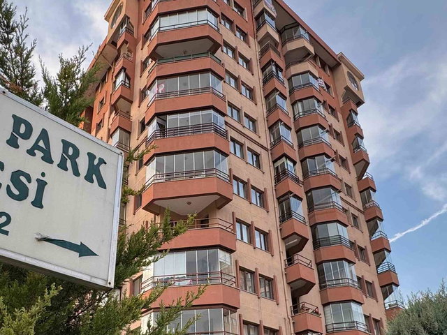 ÇAYYOLU, PARK CADDESİNDE MANZARALI, ŞÖMİNELİ SATILIK 3+1 DAİRE