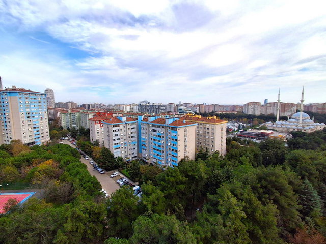 BEYLİKDÜZÜ BİZİMKENT'TE 1+1 KİRALIK.METROBÜSE YÜRÜME MESAFESİNDE