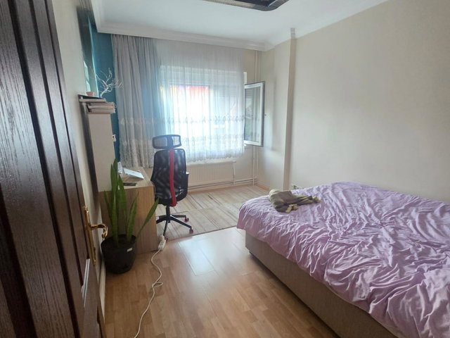 BAHCELİEVLER TAŞKENT CADDE ÜZERİ FIRSAT DAİRE