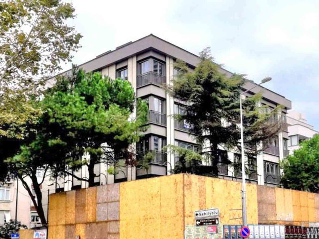 ÇIFTEHAVUZLAR BAĞDAT CADDESI ÜSTÜ İŞ YERINE UYGUN SATILIK DAIRE