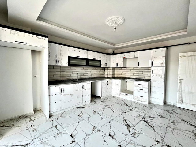 REMAX DOĞU'DAN/CUMHURİYET MEYDANI KARŞISI SATILIK LÜKS DAİRE!!