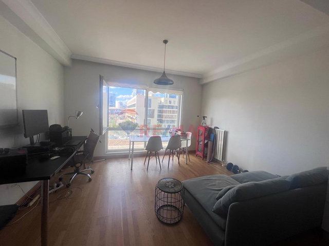 ATAŞEHIR DELÜXIA SUITES'DE GENIŞ TIP SATILIK 1+1 DAIRE
