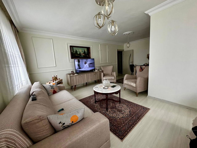 KREDİYE UYGUN METROBÜSE YAKIN GENİŞ 3+1 SATILIK DAİRE