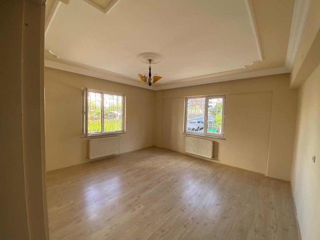 ÇÖŞNÜK'TE RE/MAX GÜNEŞ'TEN KİRALIK 2+1 H#SARSIZ DAİRE