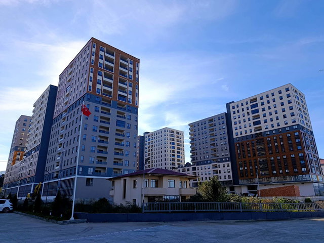 RE/MAX ORİON'DAN 3+1 DENİZ MANZARALI SATILIK DAIRE
