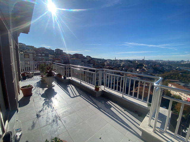 PANORAMİK HALİÇ MANZARALI DUBLEKS DAİRE