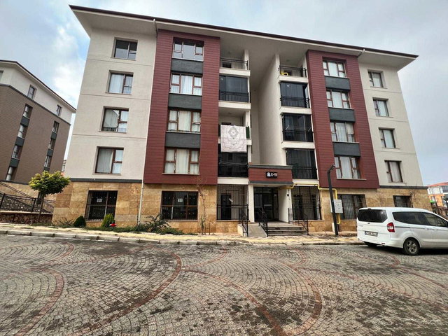 REMAX DOĞU AŞAĞIDEMİRTAŞ MAH.SATILIK 3+1 TOKİ DAİRESİ