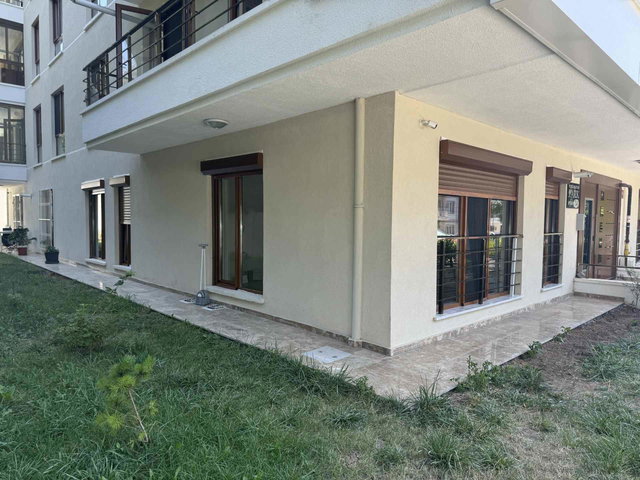 ANITKABİR'E ÇOK YAKIN, YAPILI SATILIK 2+1 DAİRE