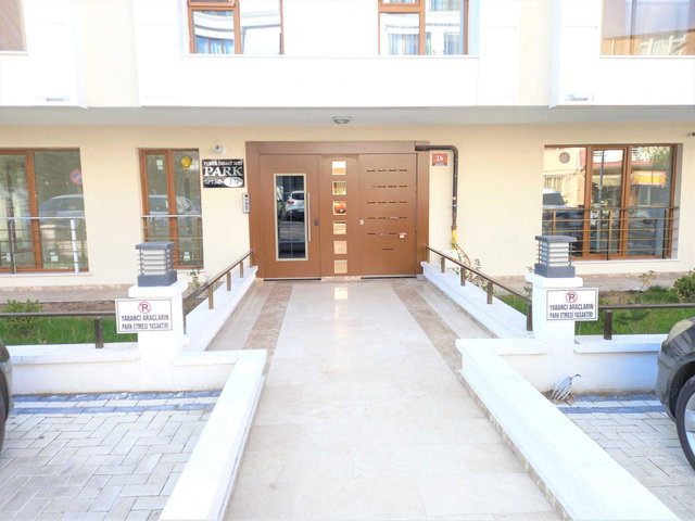 ANITKABİR'E ÇOK YAKIN, YAPILI SATILIK 2+1 DAİRE