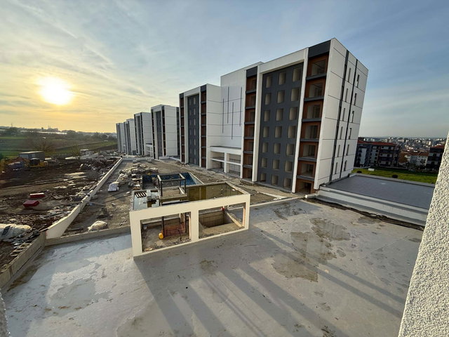 PANORAMA BULVAR SILIVRI SITESINDE SATILIK 1+1 DAIRE