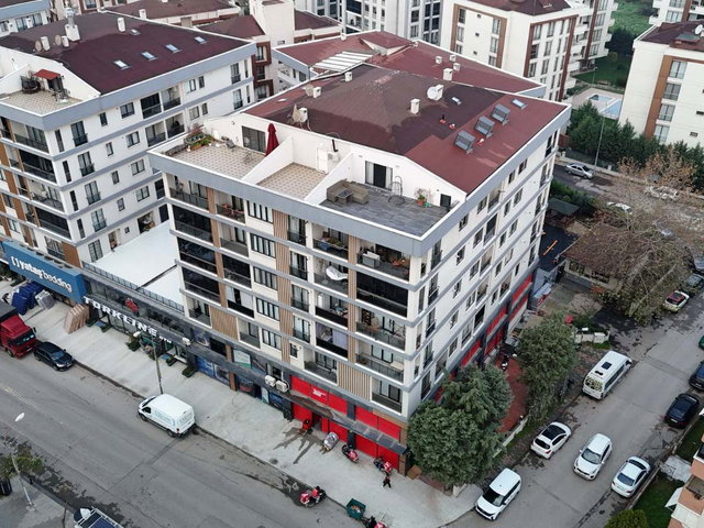 ADRESS TUZLA SITESI’NDE KAPANMAZ DENIZ MANZARALI, EBEVEYN BANYOLU 2+1 GÜVENLIKLI SITE