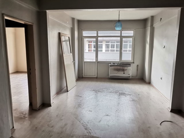 İZMIT KOZLUK MAHALLESINDE KIRALIK DAIRE