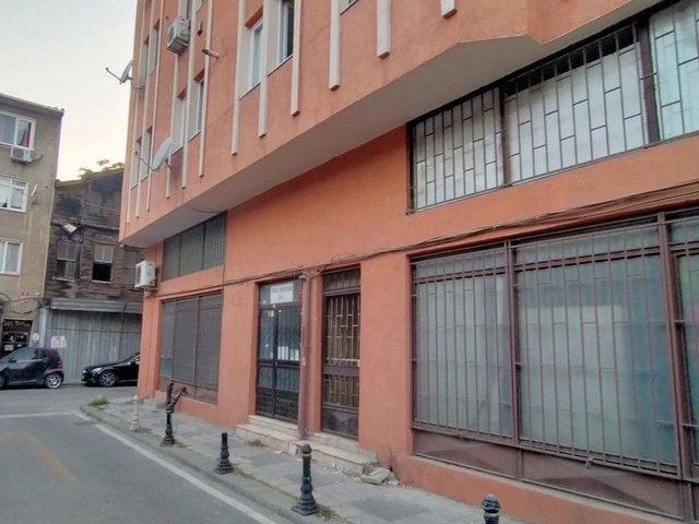 HASANPAŞA'DA ULAŞIM AĞLARINA YAKIN SATILIK 1+1 DAİRE