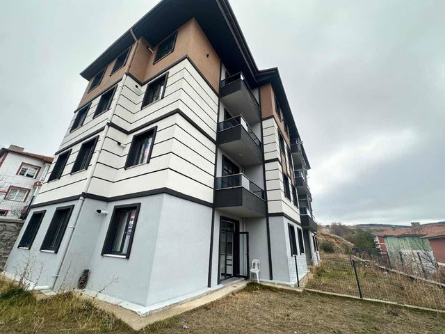 REMAX KEY'DEN SATILIK VILLA KONFORUNDA 2+1 DAIRE