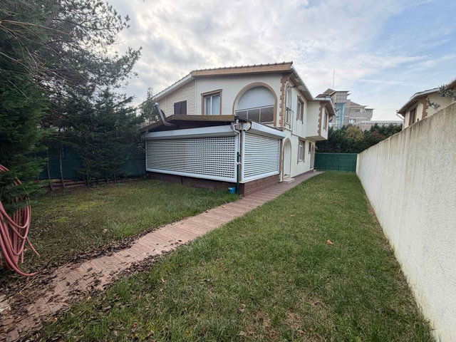 REMAX ASHILL ŞILE KUMBABA SATILIK 4+1 VILLA