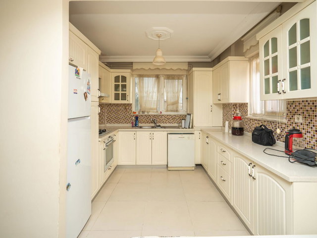 REMAX GELİŞİMDEN GÜZELCE MAHALLESİNDE 6+2 SATILIK VİLLA