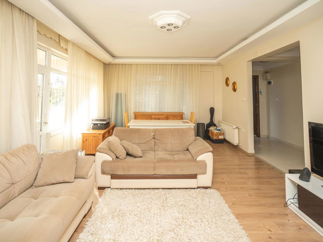 REMAX GELİŞİMDEN GÜZELCE MAHALLESİNDE 6+2 SATILIK VİLLA