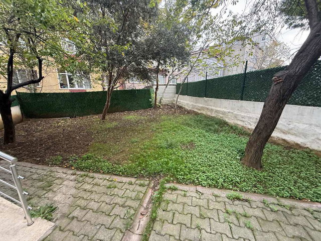 KARTAL HÜRRİYET MAHALLESİNDE,SESSİZ VE NEZİH LOKASYONDA SATILIK DAİRE