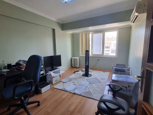 DENİZLİ SIRAKAPILAR MAHALLESİNDE SATILIK 1 + 1 60 M2 OFİS