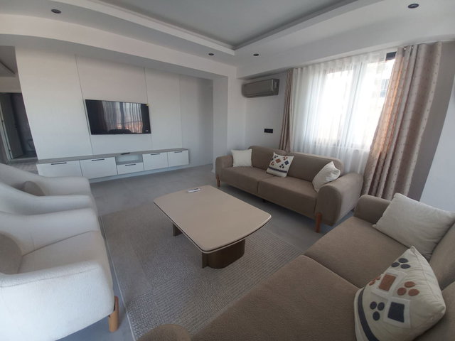 ZEYTINKÖY'DE SATILIK 1+1 APART ŞEHIR MANZARALI