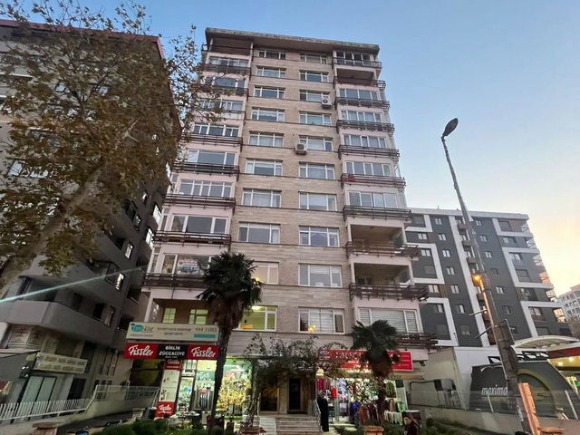 GÖZTEPE MİNİBÜS CADDESİ ÜZERİ 175 M2 , 3+1 , GENİŞ OTOPARKLI 1. KAT