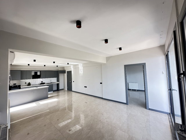 KUŞADASI'NDA 3+1 DAIRE