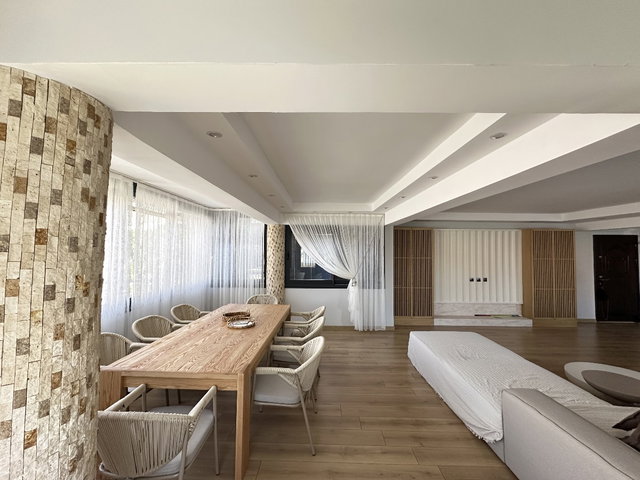 ÇEŞME'DE  YENİ NESİL TARZI İLE 3+1 SATILIK LÜKS DAİRE