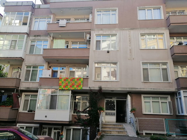 MERKEZ MAHALLESİ'NDE ÇARŞIYA YÜRÜME MESAFESİNDE KULLANIŞLI DAİRE