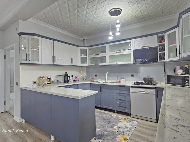 REMAX İLKE'DEN KAYAKYOLU'NDA 5,5+1 SATILIK DAİRE